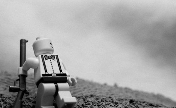 classic photos lego 09 in Classic Photography recreated using Legos
