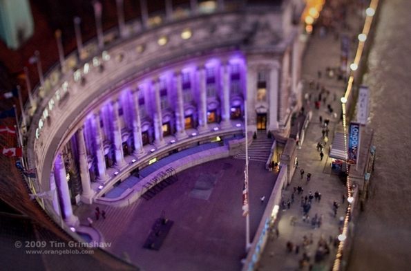 nyc london photography grimshaw 01 in Amazing Tilt Shift Lenses Photography by Tim Grimshaw