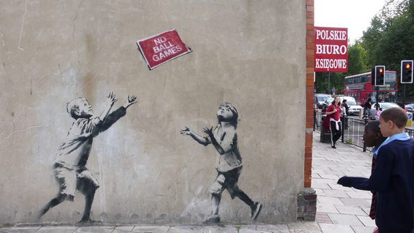 banksy artist. Banksy Street Graffiti Artist