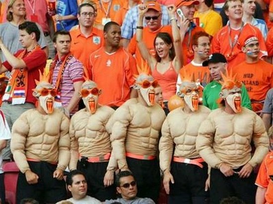 crazy sport fans29 in Craziest Sports Fans On Earth
