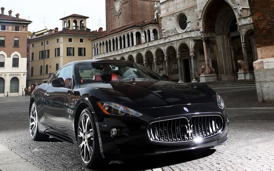 maserati granturismo05 in Top 5 Most Beautiful Cars In 2009