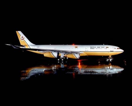 brunei1 Pesawat pesawat Pribadi Orang Kaya di Dunia