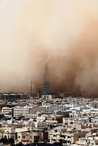 riyad01 in Riyad sand storm