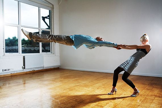 Levitation Photography - People Flying