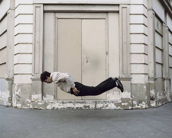 levitation photography 18 in Incredible Levitation Photography: People Can Fly