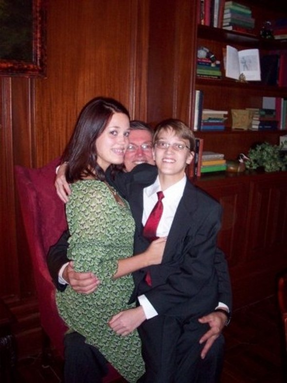 weird family photographs 15 in 21 Weird Family Photographs