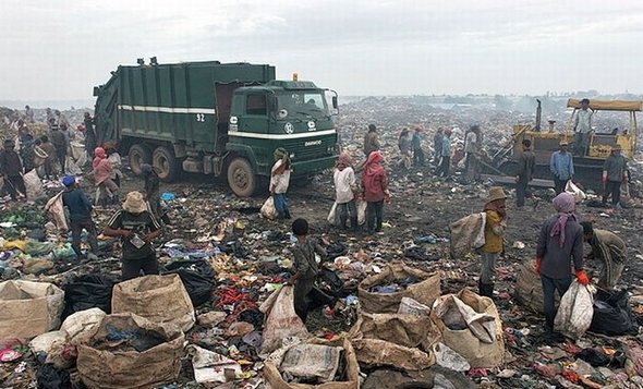garbage dump in phnom penh 67 garbage dump in phnom penh 67 in Garbage dump in Phnom Penh: 2000 People Collecting Rubbish to Survive