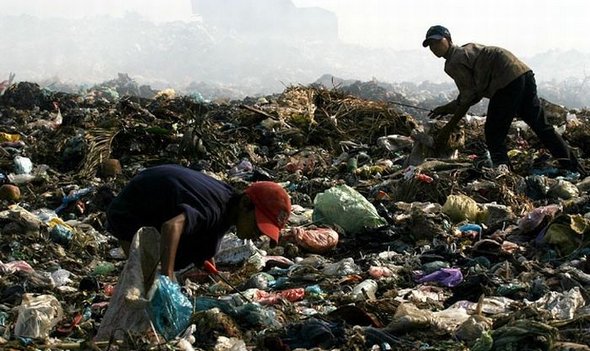 garbage dump in phnom penh 75 garbage dump in phnom penh 75 in Garbage dump in Phnom Penh: 2000 People Collecting Rubbish to Survive