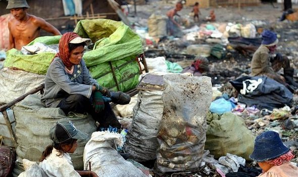 garbage dump in phnom penh 77 garbage dump in phnom penh 77 in Garbage dump in Phnom Penh: 2000 People Collecting Rubbish to Survive