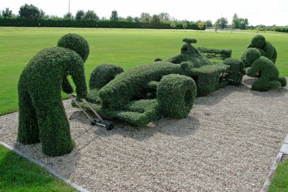 14 fantastic gardens shapes 09 in 14 Fantastic Garden Figures From Fairy Tales 