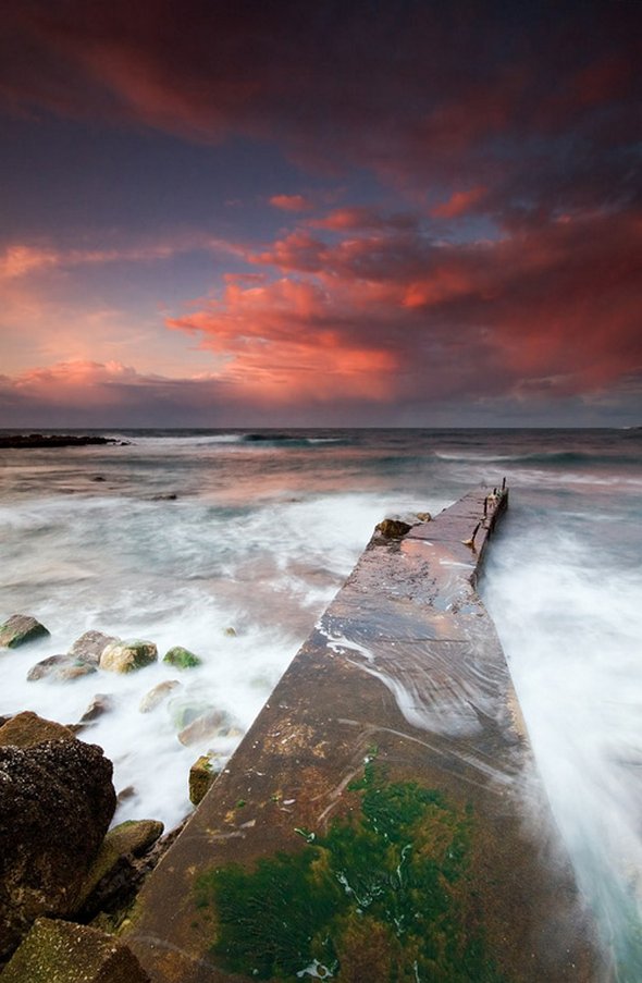 Roads Leading to Nowhere: Inspiring Photography