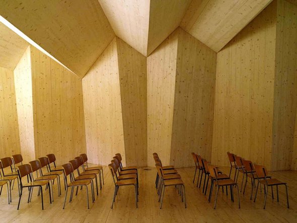 16 Amazing and Unique Modern Church Designs