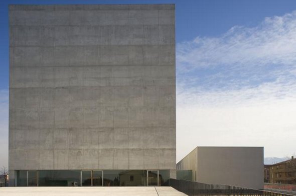 16 Amazing and Unique Modern Church Designs