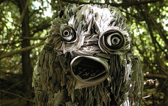 29 Interesting and Amazing Sculptures from Newpapers newpapers sculptures 23 in 29 Interesting and Amazing Sculptures from Newspapers