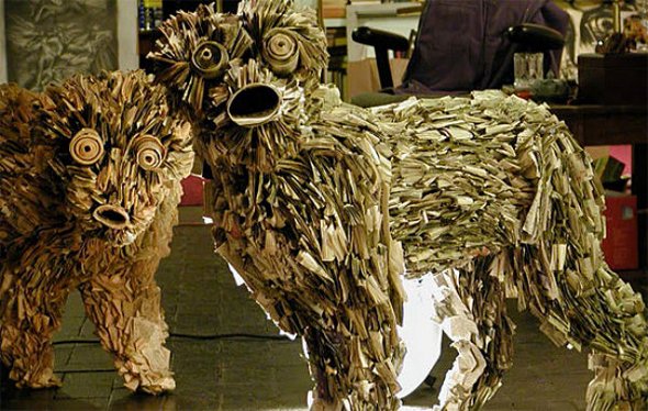 29 Interesting and Amazing Sculptures from Newpapers newpapers sculptures 25 in 29 Interesting and Amazing Sculptures from Newspapers