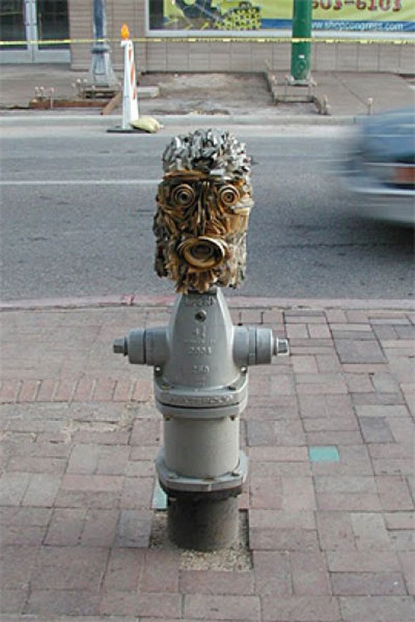 29 Interesting and Amazing Sculptures from Newpapers newpapers sculptures 27 in 29 Interesting and Amazing Sculptures from Newspapers