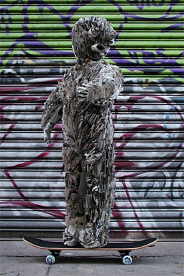 29 Interesting and Amazing Sculptures from Newpapers newpapers sculptures 28 in 29 Interesting and Amazing Sculptures from Newspapers