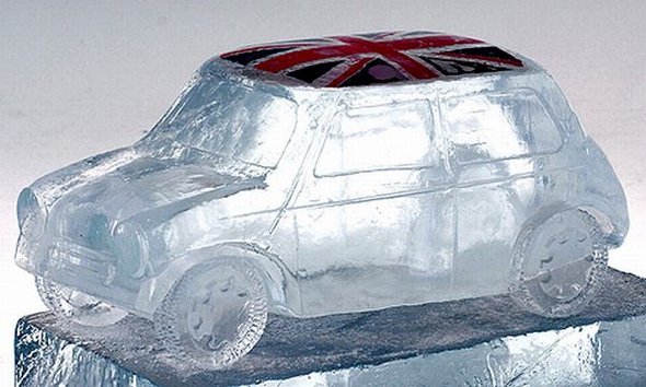 14 coolest ice car sculptures 06 in 14 Coolest Ice Car Sculptures 