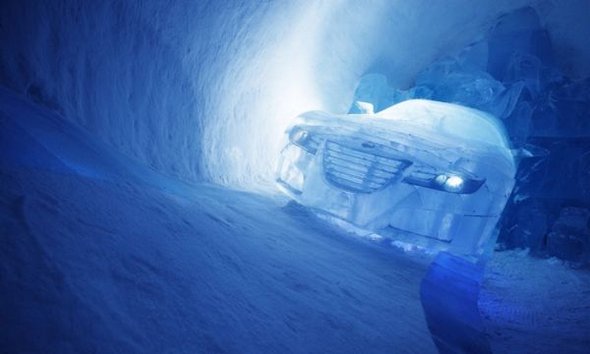 14 Coolest Ice Car Sculptures