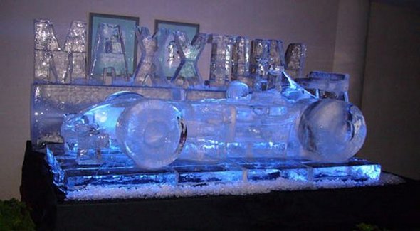 14 coolest ice car sculptures 18 in 14 Coolest Ice Car Sculptures 
