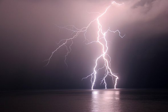 30 lightning photography 10 in 30 Fantastic Examples of Lightning Photography