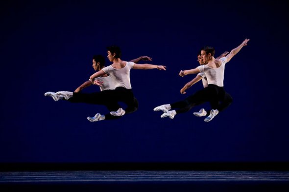 Amazing Ballet Figures Taken at The Right Moment