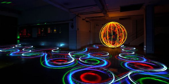 Amazing Light Drawings and Graffiti