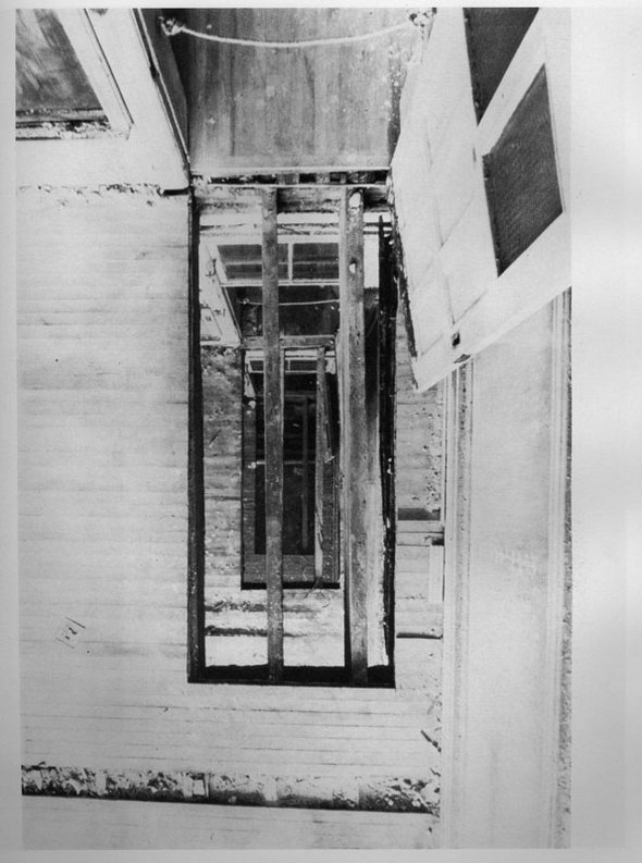 design gaping holes in the city 10 in Design Gaping Holes in The City   Art by Gordon Matta Clark 