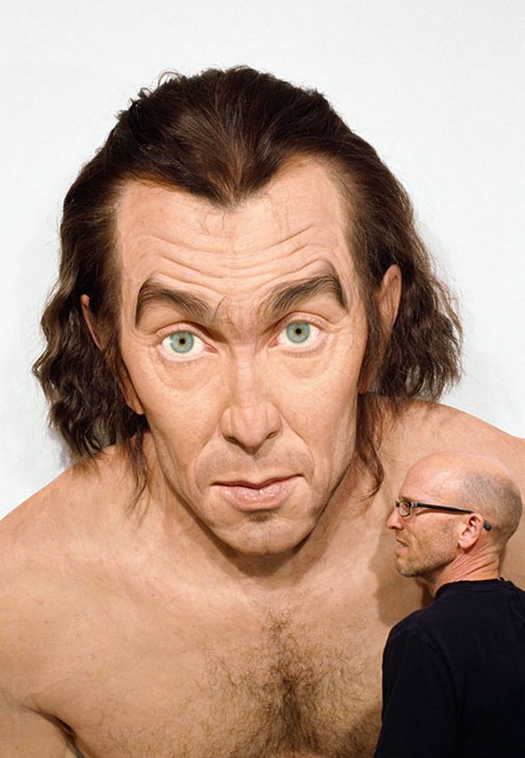 Stooped People in Hyper-real Sculptures of Evan Penny hyper real sculptures of evan penny 18 in Stooped People in Hyper real Sculptures of Evan Penny