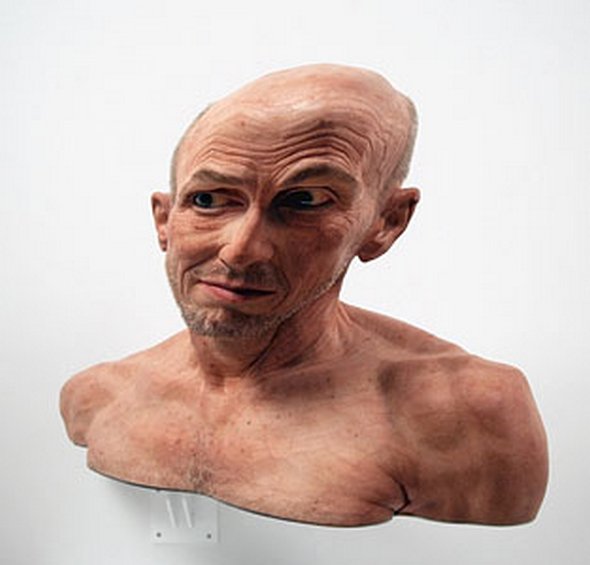 Stooped People in Hyper-real Sculptures of Evan Penny hyper real sculptures of evan penny 25 in Stooped People in Hyper real Sculptures of Evan Penny
