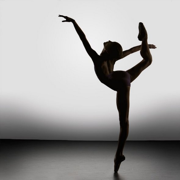 incredible beautiful slhouette 22 in Incredible Beautiful Silhouette of Ballet Dancers