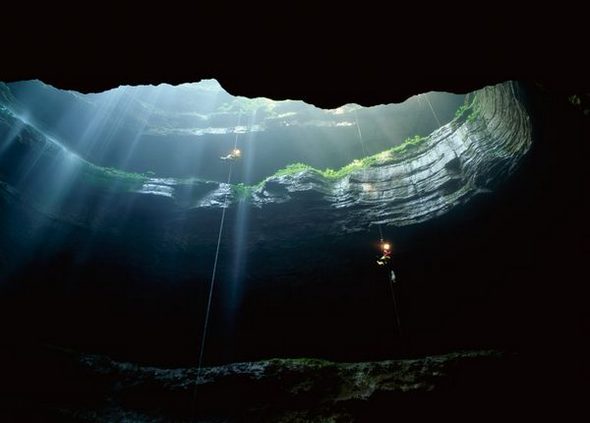 Neversink Pit, Alabama