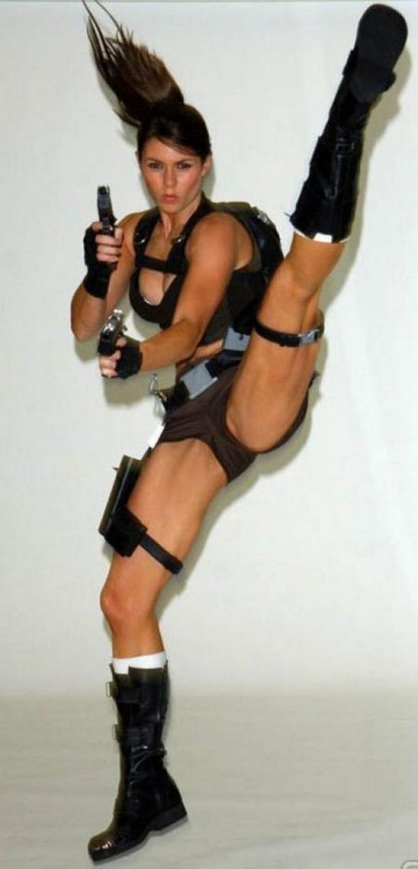 celebrities 35 in Celebrities Wrong Clothing Selection