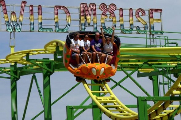 10 Most Dangerously Theme Park Rides of All Time