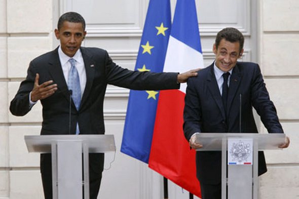 obama sarkozy 02 in Obama and Sarkozy hanging out