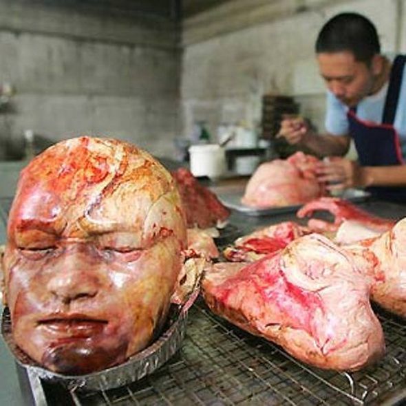 body parts bread art 08 in Body Part Bread   Sold at a bakery in Thailand