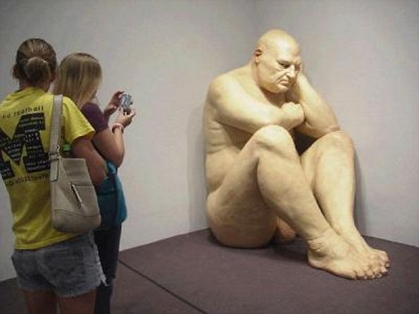 ron mueck artwork sculpture 07 in Ron Muech   Hyper Realist Sculptor