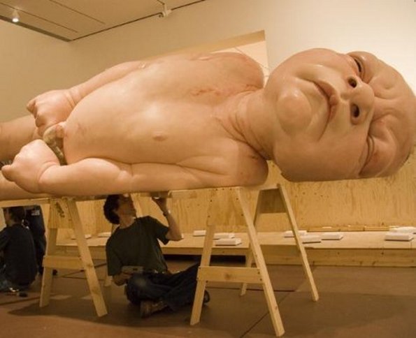 ron mueck artwork sculpture 37 in Ron Muech   Hyper Realist Sculptor