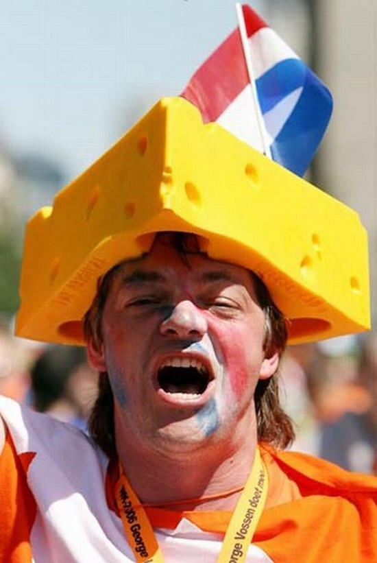 crazy sport fans11 in Craziest Sports Fans On Earth