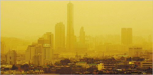 riyad07 in Riyad sand storm   massive sandstorm hits Saudi Arabia