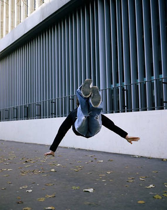 levitation photography 21 in Incredible Levitation Photography: People Can Fly
