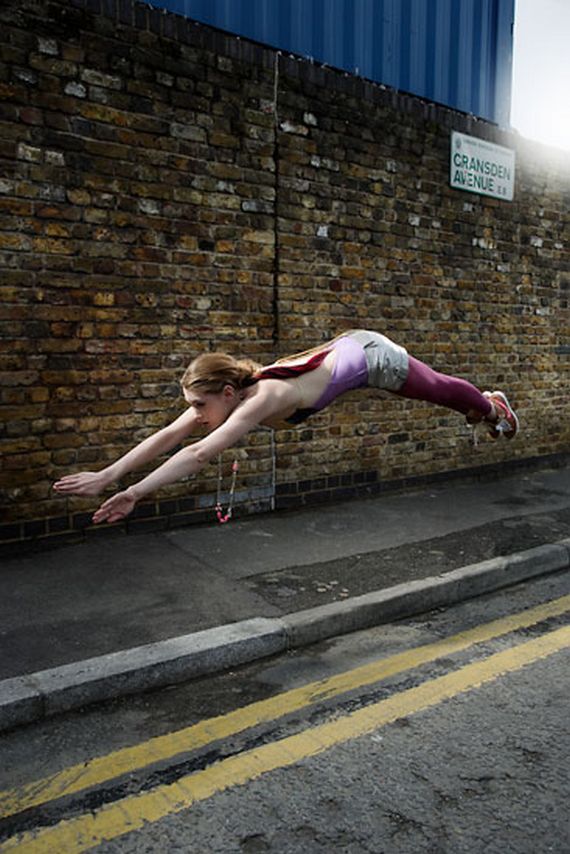 levitation photography 29 in Incredible Levitation Photography: People Can Fly
