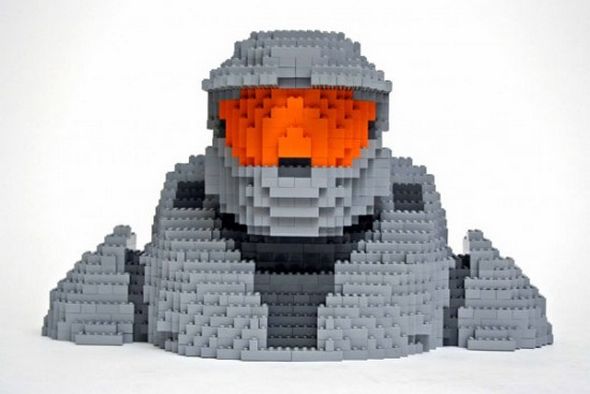 nathan sawaya lego brick scultpure 13 in The Art of the Brick   Giant Lego Sculptures by Nathan Sawaya