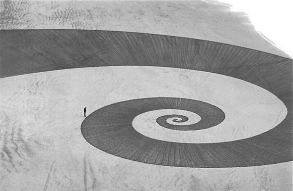 large scale drawings in sand 20 in Amazing Large scale Drawings in Sand by Jim Denevan