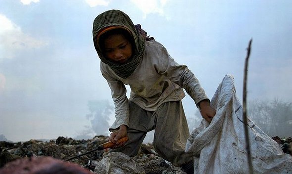 garbage dump in phnom penh 23 in Garbage dump in Phnom Penh: 2000 People Collecting Rubbish to Survive