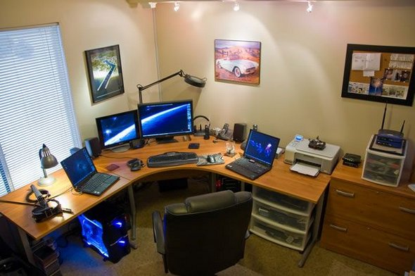 100 impressive computer workstations 11 in 100 Photographs of Impressive Computer Workstations