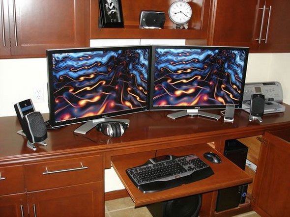 100 impressive computer workstations 21 in 100 Photographs of Impressive Computer Workstations