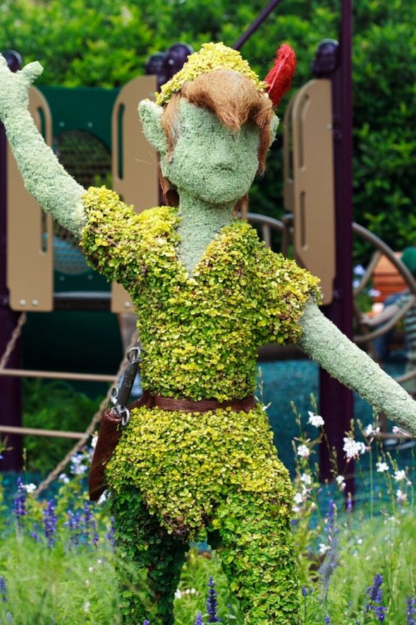 14 fantastic gardens shapes 02 in 14 Fantastic Garden Figures From Fairy Tales 