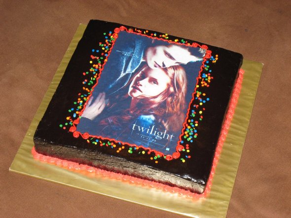 amazing twilight inspired cakes 14 in Amazing Twilight Inspired Cakes 