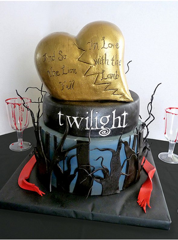 amazing twilight inspired cakes 24 in Amazing Twilight Inspired Cakes 